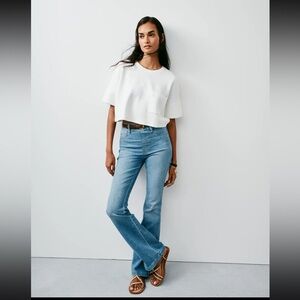 NWT- SPANXshape™ Original EveryWear
Flare Jeans- Stonewashed Blue - Petite Large